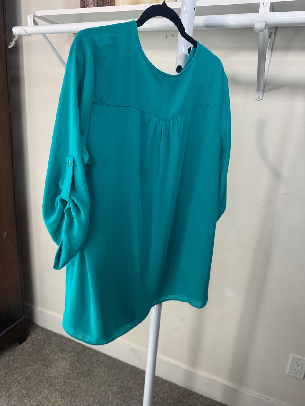Turquoise Layered Tunic Top with 3/4 Sleeves - Picture 10 of 11